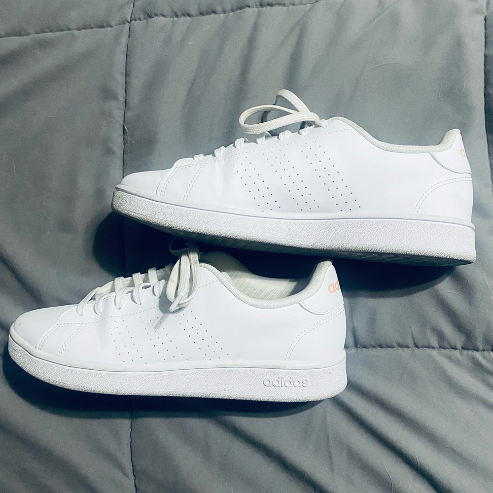 COPY - Women’s ADIDAS white leather sneakers